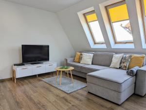 Słoneczne Poddasze przy molo i plaży