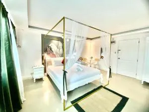 Hotel Euroasia By BLUEBOOKERS - Mabalacat