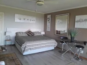 Roland’s Valley Art Accommodation - Da Nova