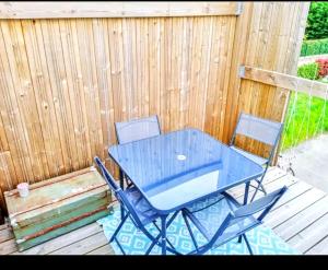 Appartements Appart de charme aux pieds des remparts, terrasse : Appartement 2 Chambres