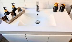 Seaside Serenade 2 suite