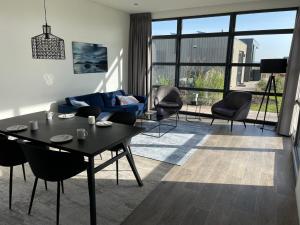 Enkhuizer Strand Chalet Hafenplätzchen mit Zaun Haus Nr 244