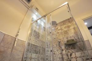 Urban Center III Easy Parking Near Tram