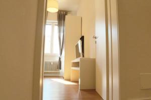 Urban Center III Easy Parking Near Tram