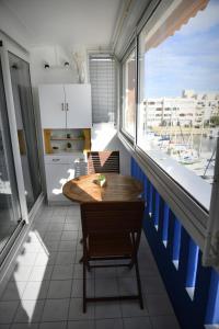 Appartements Appartement familial et lumineux vue sur le Port : photos des chambres