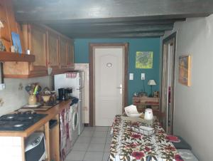 Appartements AUX 4 SAISONS : photos des chambres