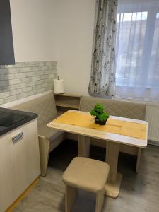 Salt Mine Retreat - Free Parking