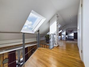 große, elegante Ferienwohnung