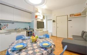 Pet Friendly Apartment In Rapallo With Kitchenette