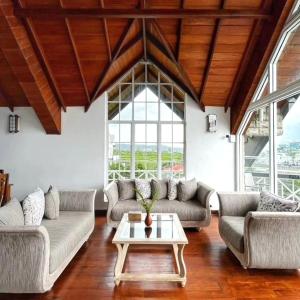 Dewdrops at Lake Gregory