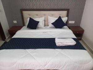 Hotel O Nivaasa For Stays