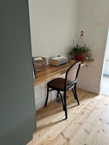 Cozy 2 bedroom cottage - Newly renovated, perfect location for best of Ballarat