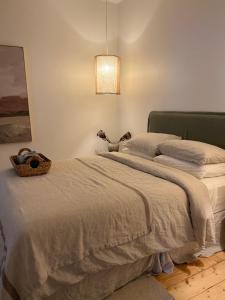 Cozy 2 bedroom cottage - Newly renovated, perfect location for best of Ballarat
