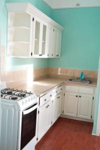 Cattleya 1 BDR Sleeps 3 & Cozy Day Bed