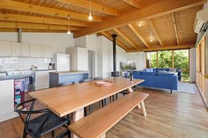 Mansfield Hideaway - Sleeps 10