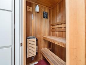 Windansea Beach Luxury - Spa, AC, Walk2Beach, Garage & fast WiFi