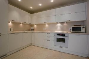 Historic Central Apartment