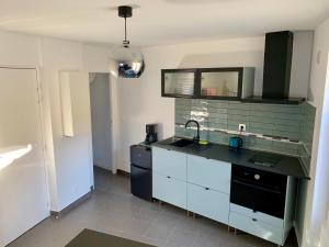 Appartements Paris spotless studio 5 min on foot to tube station : photos des chambres