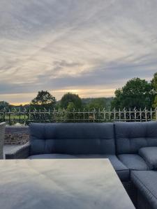 B&B / Chambres d'hotes Chateau de l Aviette - Rancennes : photos des chambres