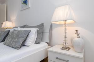 Elegance Duplexes by Monte Aria