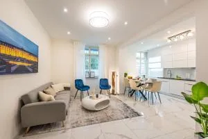 VIVID Luxury Apartment Ludwigsburg - Blühendes Barock-Forum-Schloss-Modern - Grünbühl