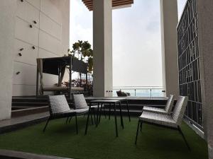 Highpark Suites ByTheNook