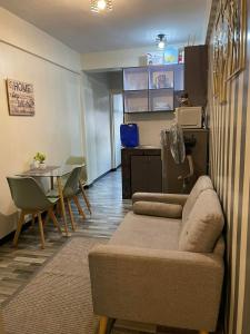 Michelle Heilig Apartments