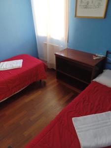 Twin Room with Shared Bathroom room in Royal GH New Property 2021