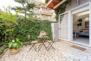 Holiday Homes Rome - Portuense 21 - Studio with little private Garden