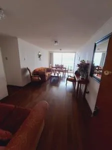 Maravillosa vista depto.frente al mar - Cavancha