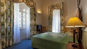Junior Suite room in Palace Hotel do Bussaco
