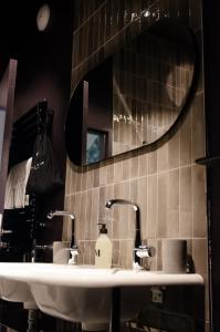 Hotels DOMAINE LE MEZO : photos des chambres