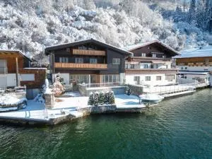 Finest Lakeside Villa Zell am See by All in One Apartments - Erlberg