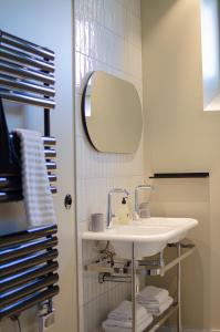 Hotels DOMAINE LE MEZO : photos des chambres