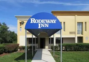 Rodeway Inn Joint Base Andrews Area - 华尔道夫