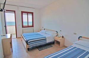 Economy Quadruple Room room in Hotel Palmarosa