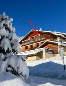 DUPLEX 50 m2 aux pieds des pistes les saisies hauteluce et contamines montjoie 6 personnes 1 chambre et un coin nuit - Les Curtillets
