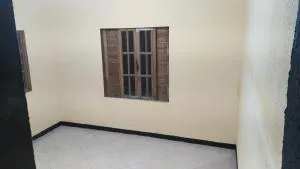 Casa em local calmo proximo praia e campo rural - Itaí