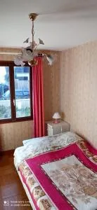 Etablissement commun avec chambre privé tranquille avec jardin a 10 min a pied de la gare de Fleury-les-Aubrais et 2 min d Orléans - 弗勒里莱欧布赖