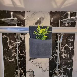 Blue Waves Apartment