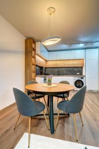 N.Joy Holiday Apartment 532 by Oak Residence