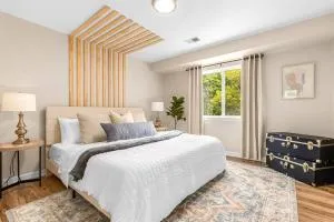 New! Cozy 1BR Upper Unit in the Heart of Roseville - 罗斯维尔