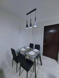 2BR Condo near Oakridge&IT Park wWI-FI&Netflix