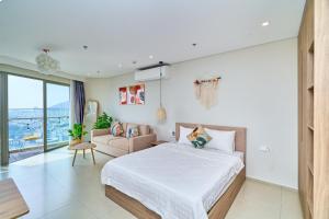 The Sóng Infinity Pool Seaside Apartment - Hồ Bơi Vô Cực