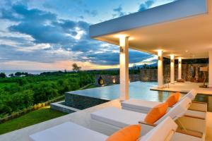 Deep Blue Vila Managed by LBV