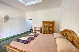 Duyung Rooms & Resto Gerupuk
