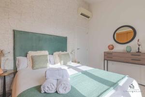 Living4malaga Atico Garcia Briz