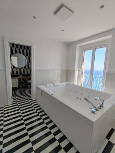 Prestige Deluxe Room with Sea View
