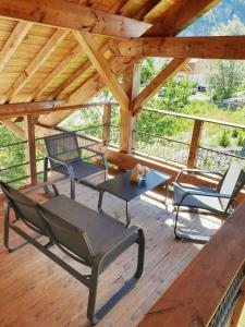 WhispeRive Lodge - le vert aux bords de rive