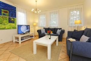 One-Bedroom Apartment with Balcony room in Blaue Lagune